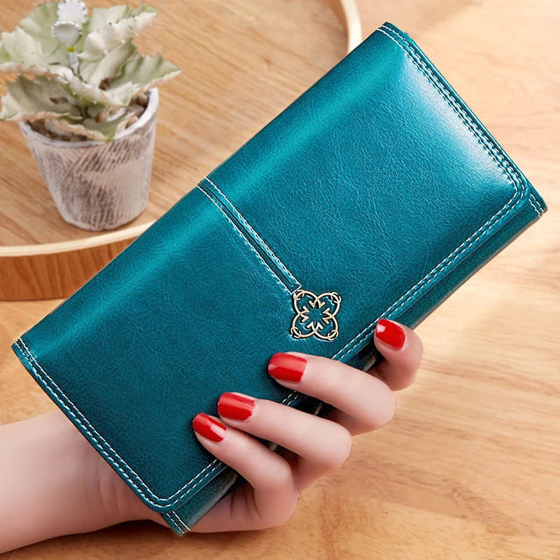 Luxury Women's Leather Wallet With Card Holder and Cash Compartment