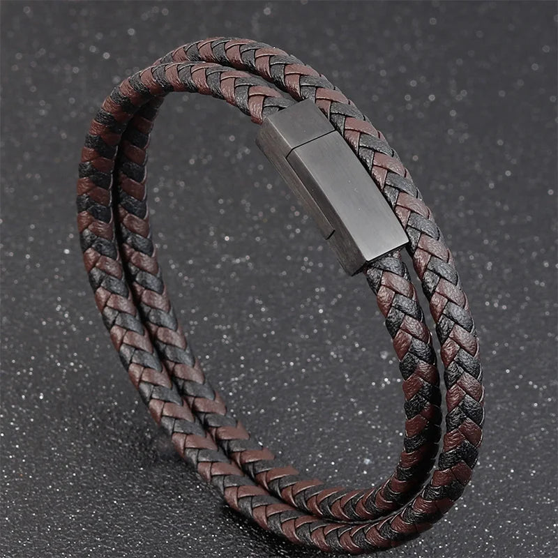 Special Men's Leather Bracelet Luxury Style S-Design Top