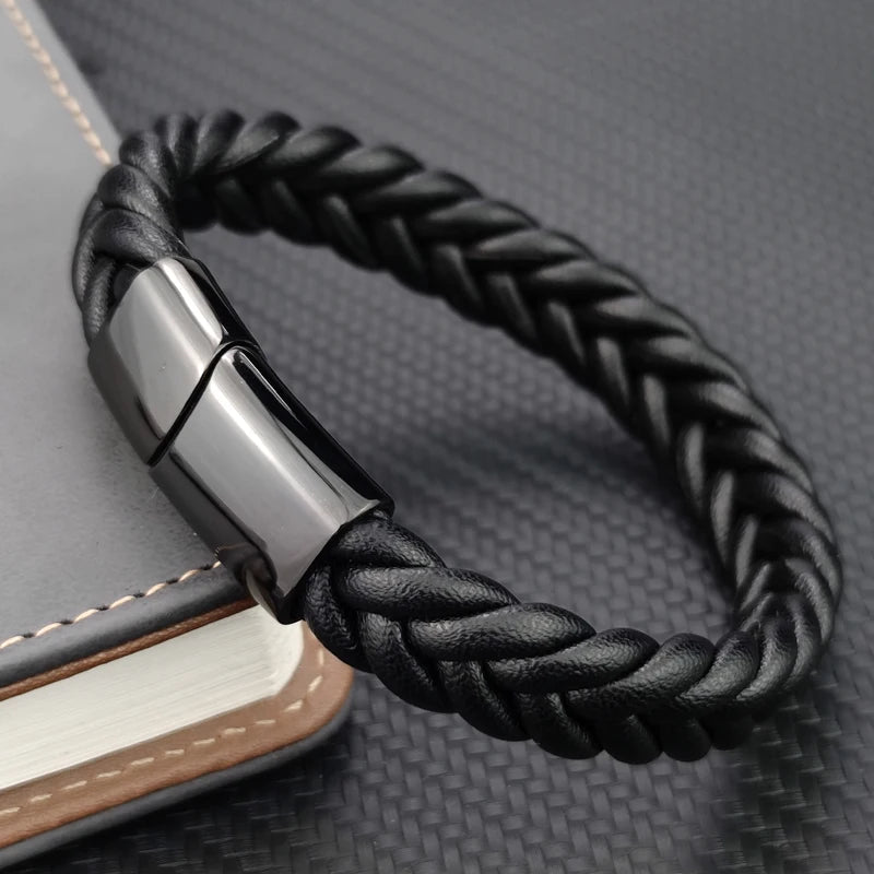 Men's Leather and Stainless Steel Bracelet Luxury Classic Design