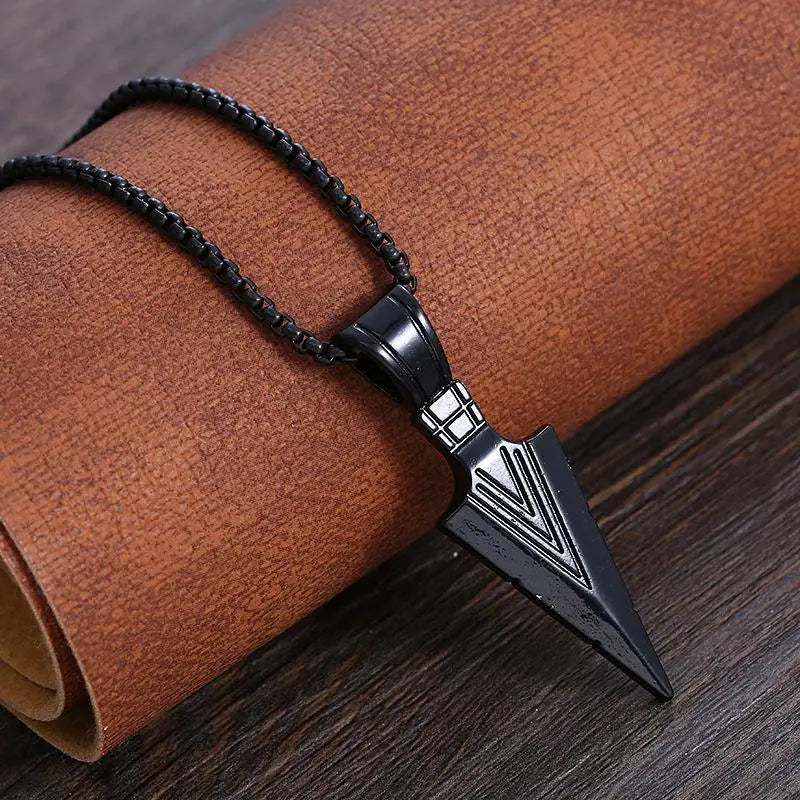 Men's Triangle Necklace Luxury Rustic 3D Model