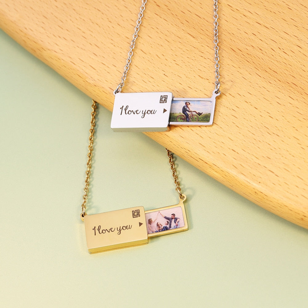 Colar Com Foto De Quem Você Ama Personalizado Envelope Feminino - HAS SHOP