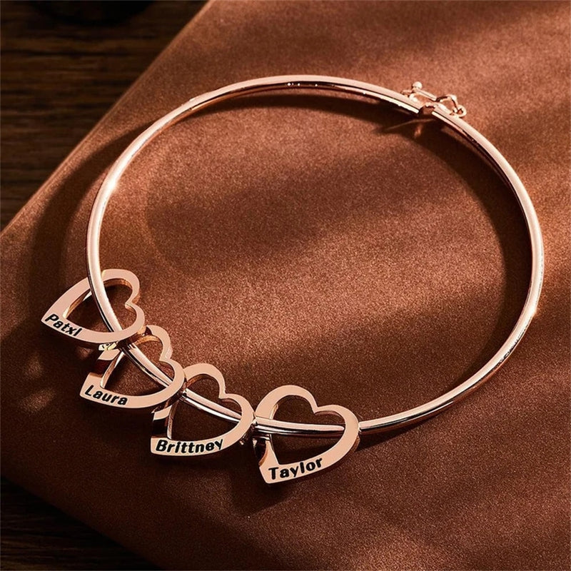 Pulseira de Coração Feminina Personalizadas Com Nomes - HAS SHOP